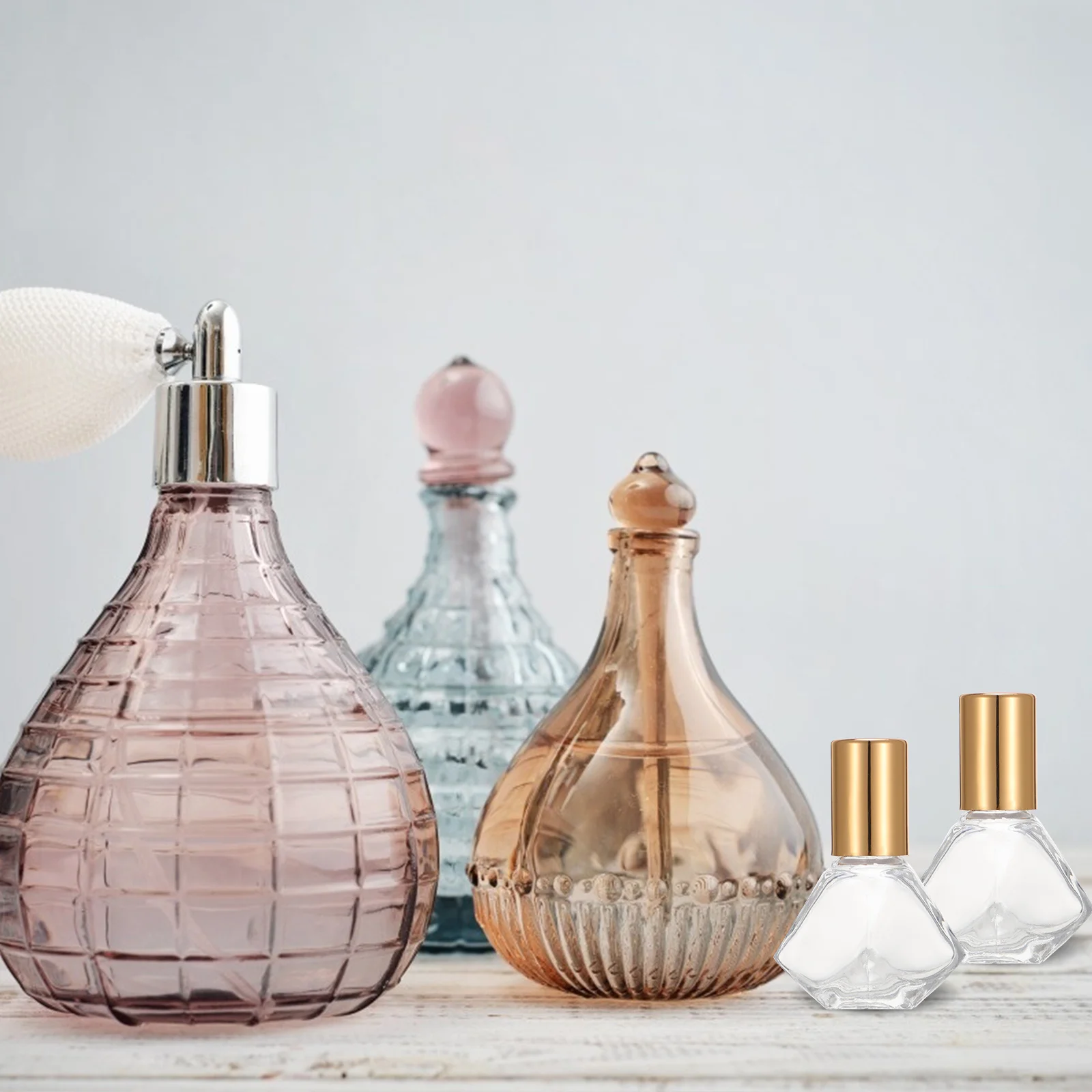 12 Buah Botol Roll On Minyak Esensial Mini Kaca 8Ml Kit Penyimpanan Parfum Botol Bola Rol Portabel Anti Bocor