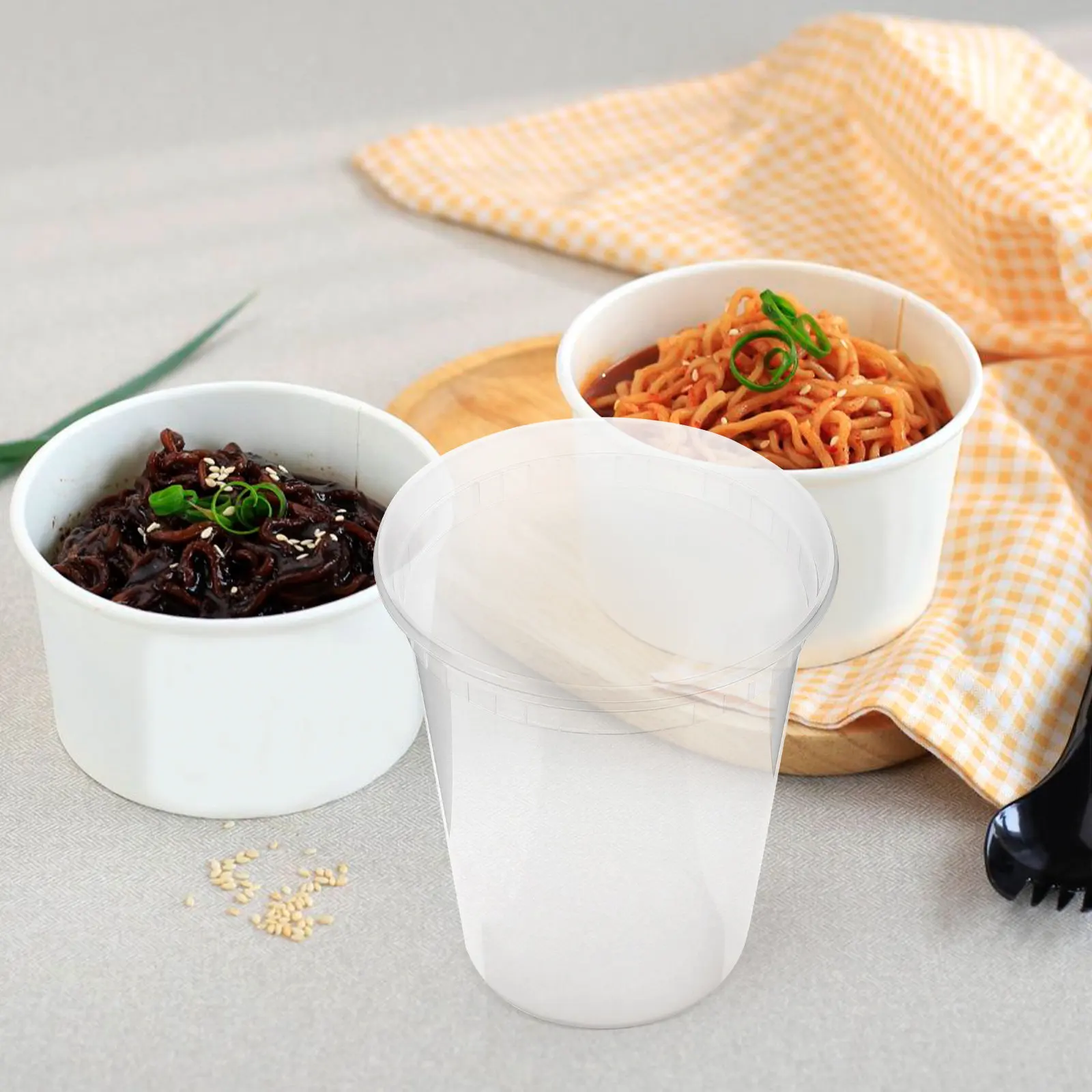 30Sets 32Oz Lidded Disposable Soup Cups Porridge Bowls Takeout Food Containers for Steamed Veggies Cereal Eggs Yogurt Dessert