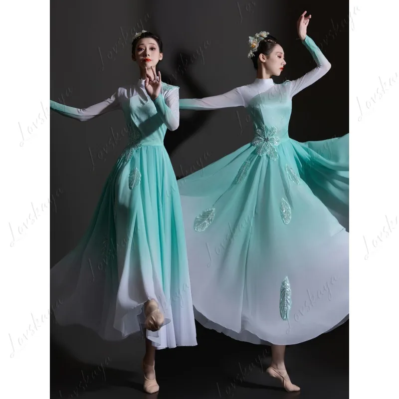 

Классический и элегантный взрослый танцевальный костюм для сольного танца, большое и современное, открывающееся танцевальное платье с большой юбкой. Танцевальный костюм