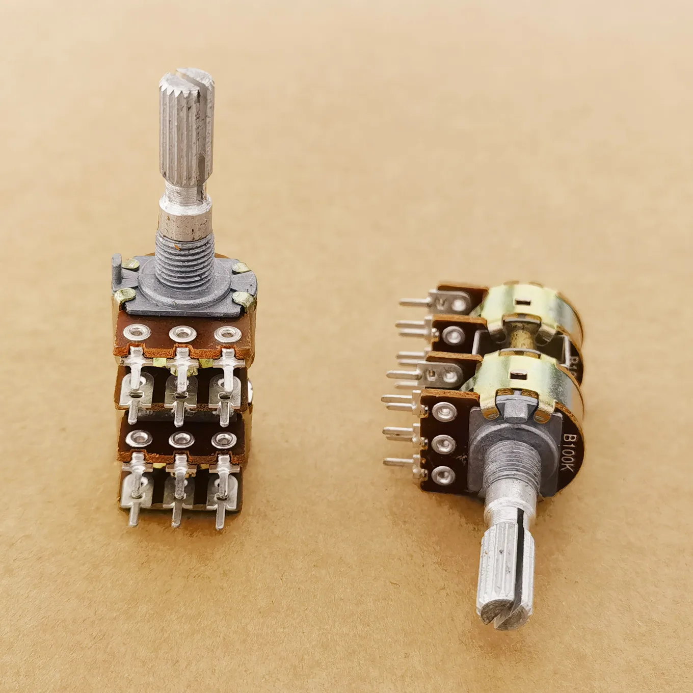 Original New 100% Quadruple Potentiometer B100K 12Pin (SWITCH)