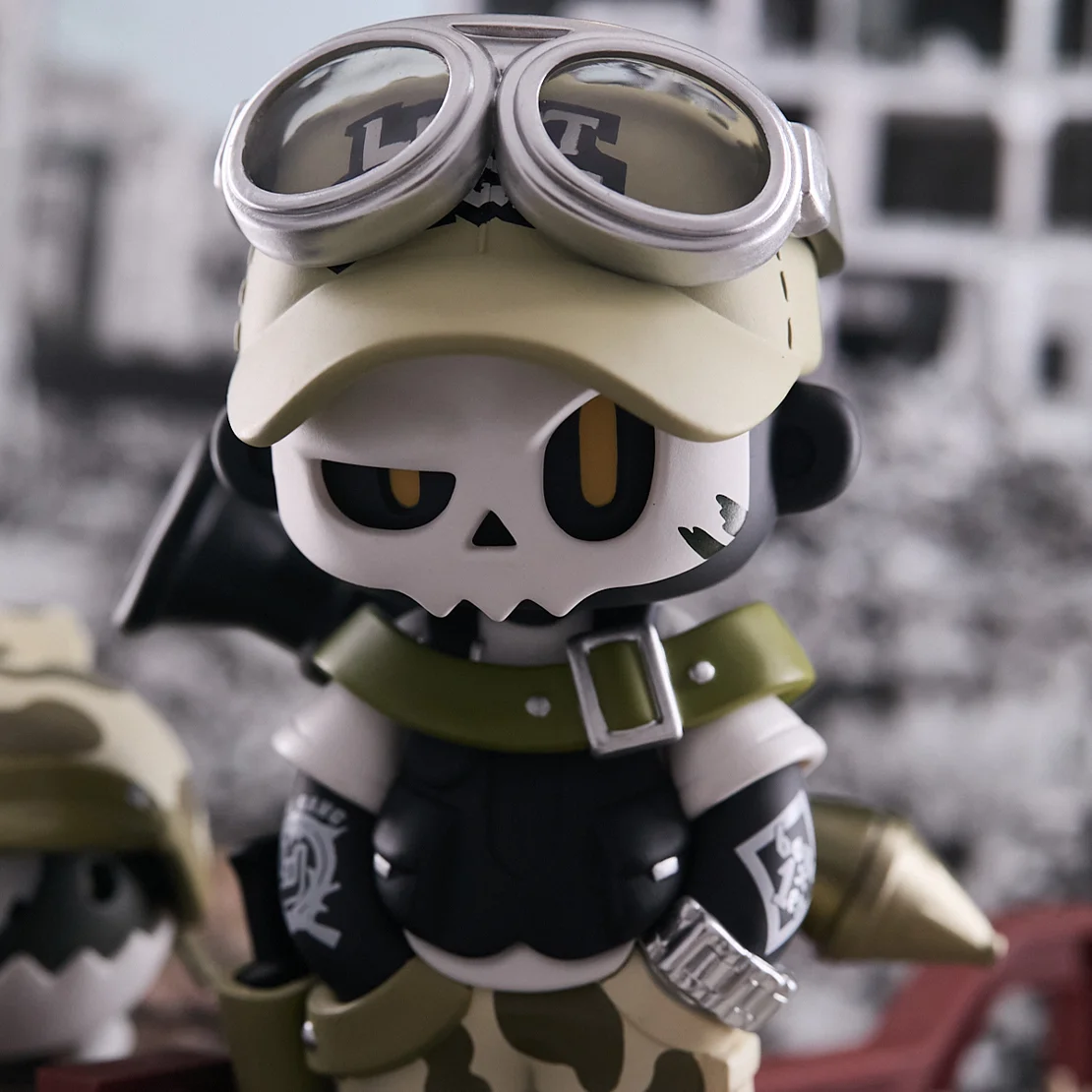 New Original MR.BONE 5th Generation Motorcycle Cool Series Blind Box Figure Model Trendy Play Collection Gift Jewelry Ornament