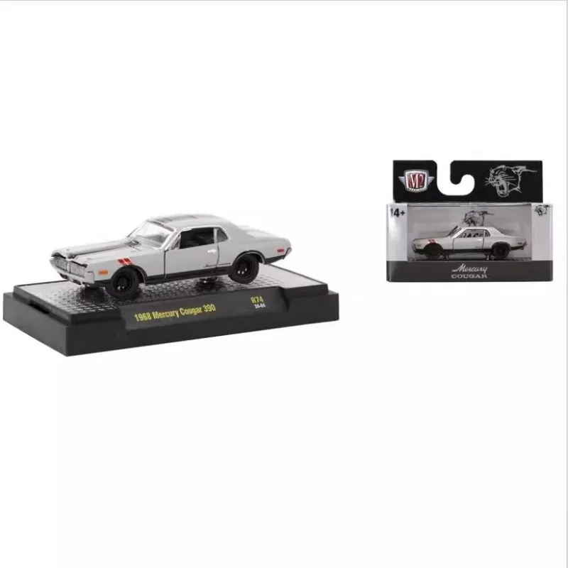 

Diecast M2 1:64 Scale 1968 Mercury Cougar 390 Alloy Car Model Collectible Toy Gift Souvenir Display Ornament