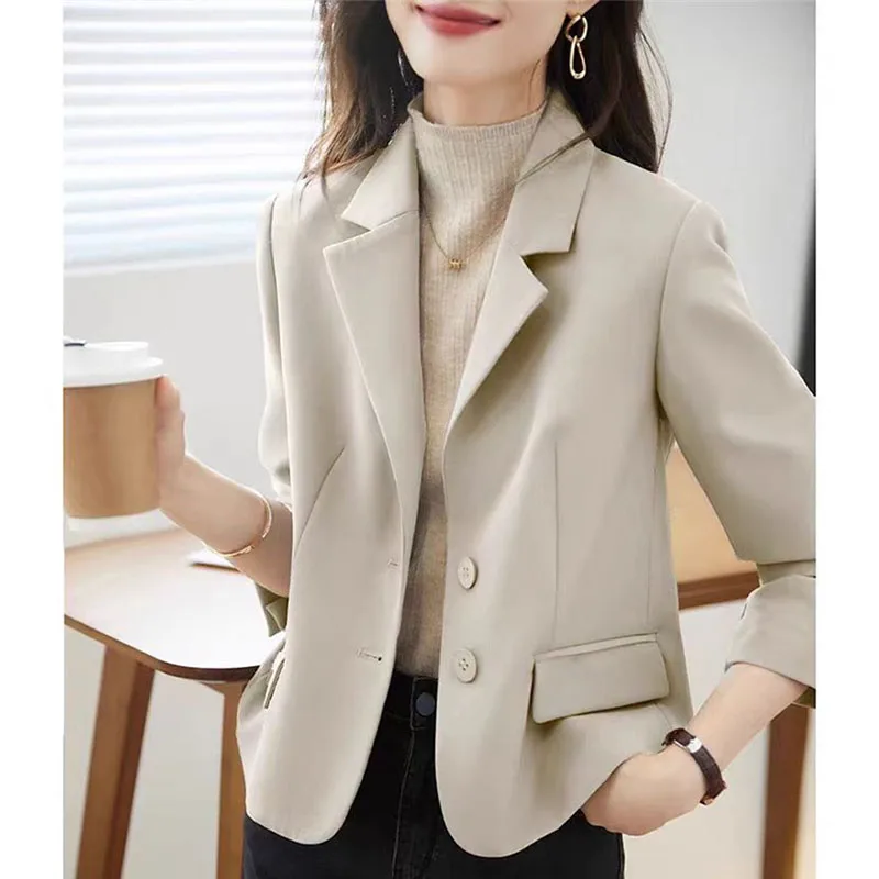 Ladies Versatile Long Sleeved Suit Outwear Spring Autumn Female Solid Color Short Lined Coat Women Leisure Short Blazers Jackets