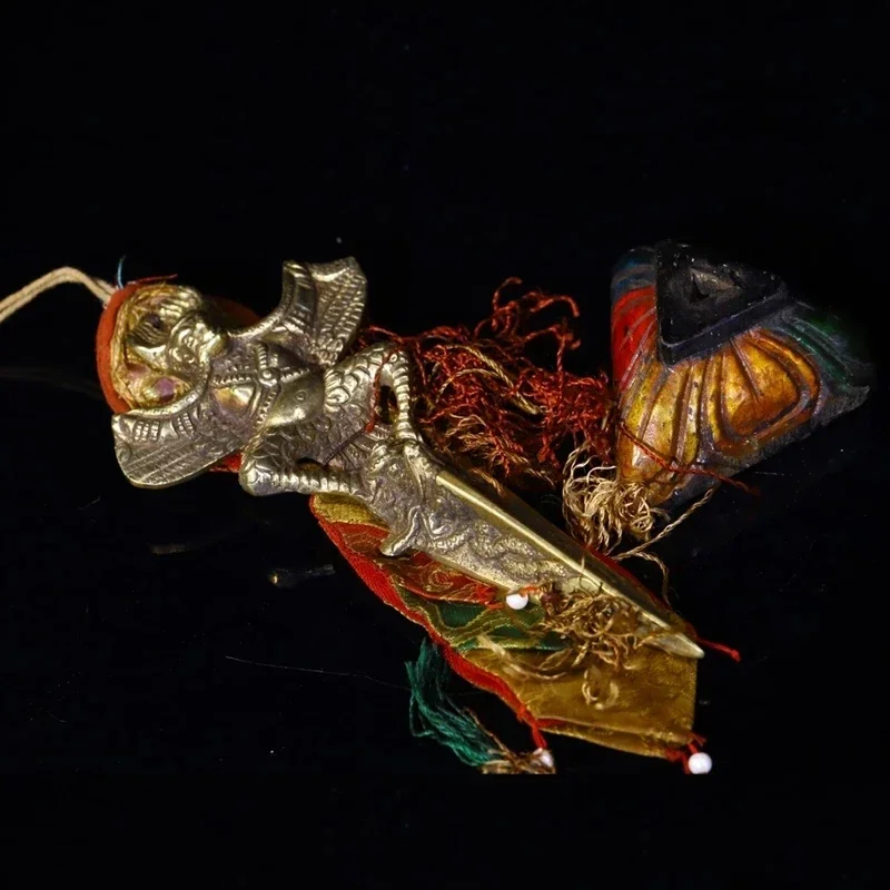 Collection China Tibet handmade old bronze Dapeng Garuda Statue to ward off evil and Feng Shui home decorations view 4