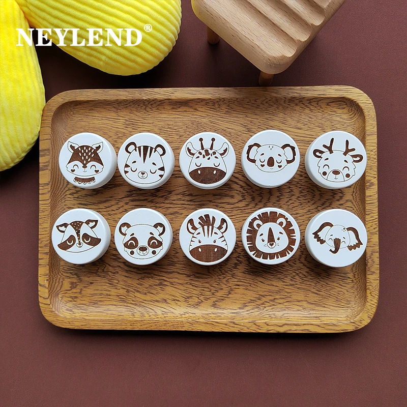 Wooden Engraved Farm Tractor White Dresser Drawer Knobs Cabinet Pulls Nature Wood Kids Pulls Children Furniture Handles
