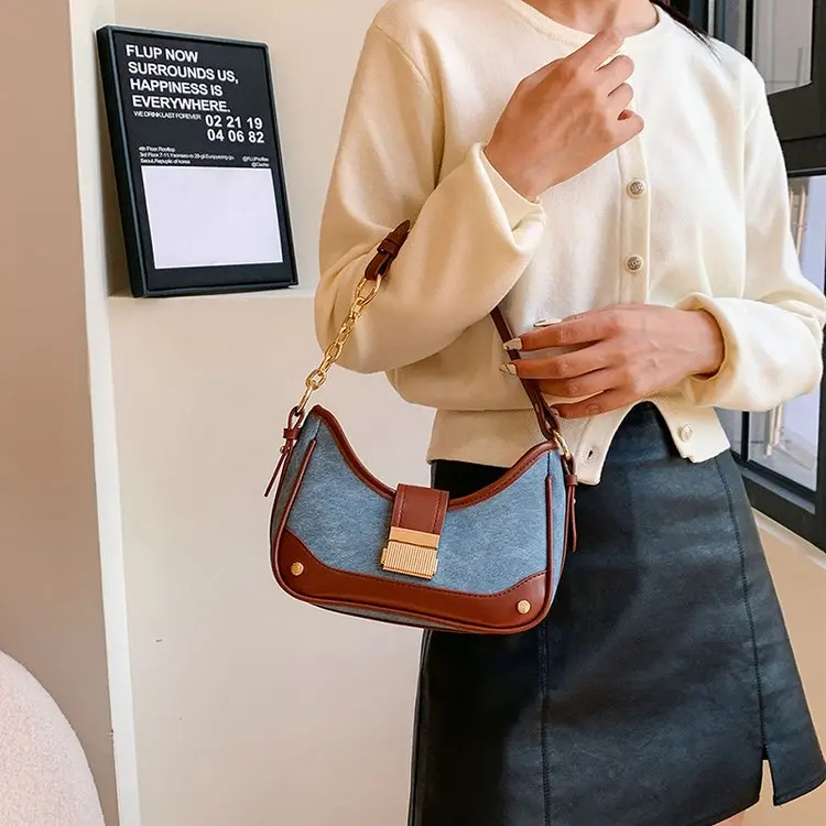 

Новая нишевая джинсовая сумка-мессенджер 2026 года с контрастными вставками, женская модная ретро-сумка через плечо, маленькая квадратная сумка для поездок на работу