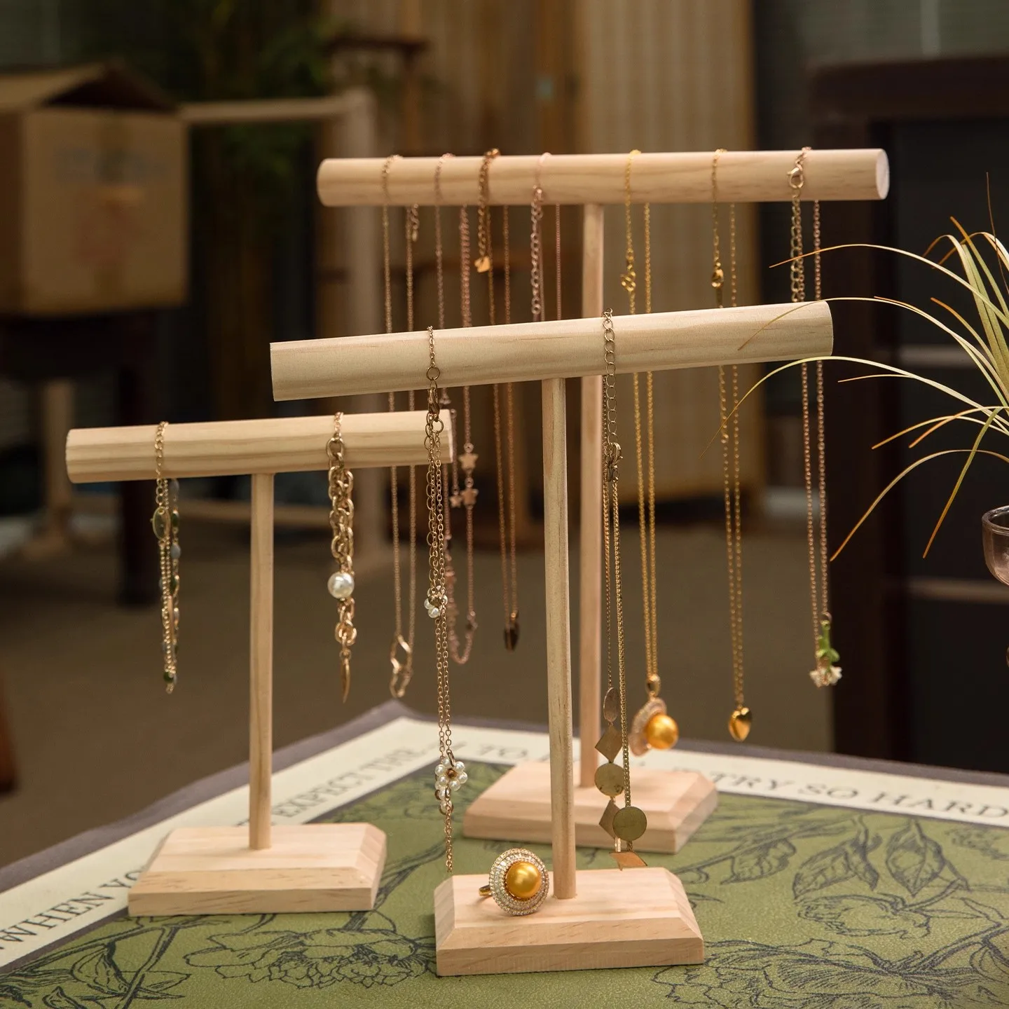 3 أحجام خشبية سوار عرض المدرجات T-bar حامل مجوهرات قلادة حامل حامل الإسورة تخزين الرف مجوهرات المنظم العرض #4