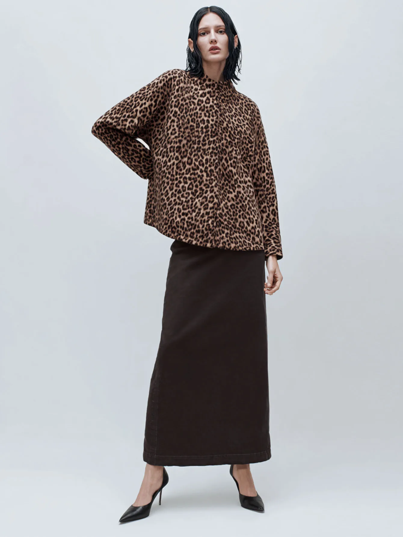 تي شيرت نسائي بأكمام طويلة وطبعة الفهد ورقبة دائرية كاجوال للاستخدام اليومي لخريف وشتاء