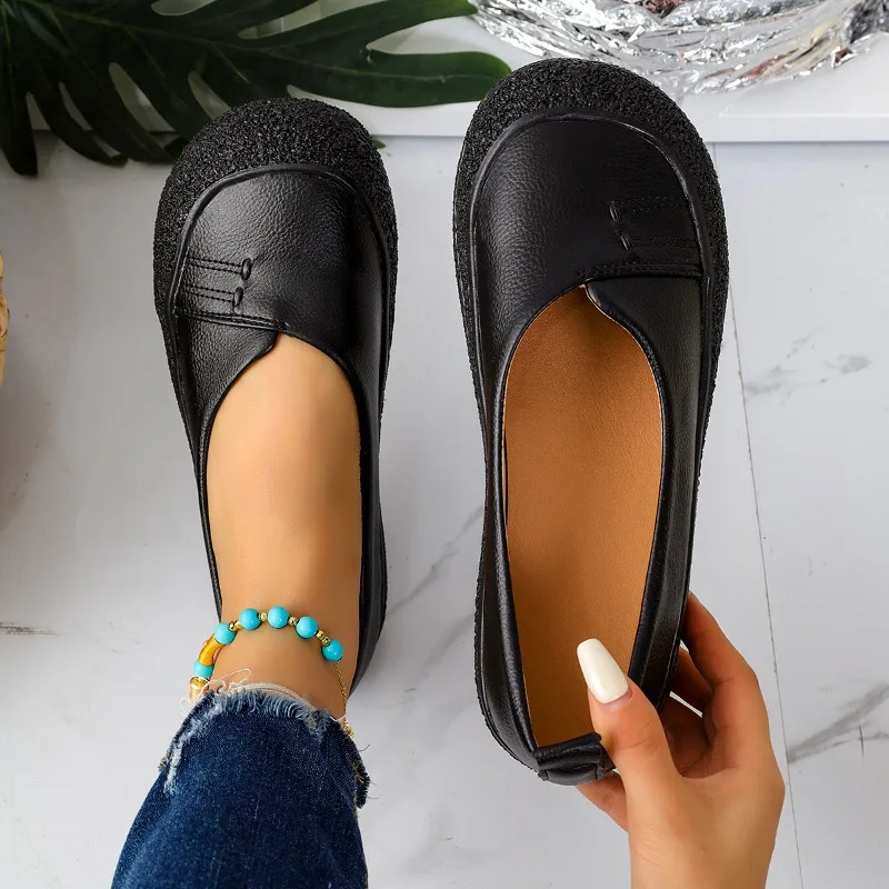 صيف جديد إمرأة أحذية مسطحة أحذية بدون كعب على الموضة ماركة الصنادل 2025 أحذية رياضية غير رسمية الاتجاه المشي دافئ الضحلة أحذية رياضية امرأة #4