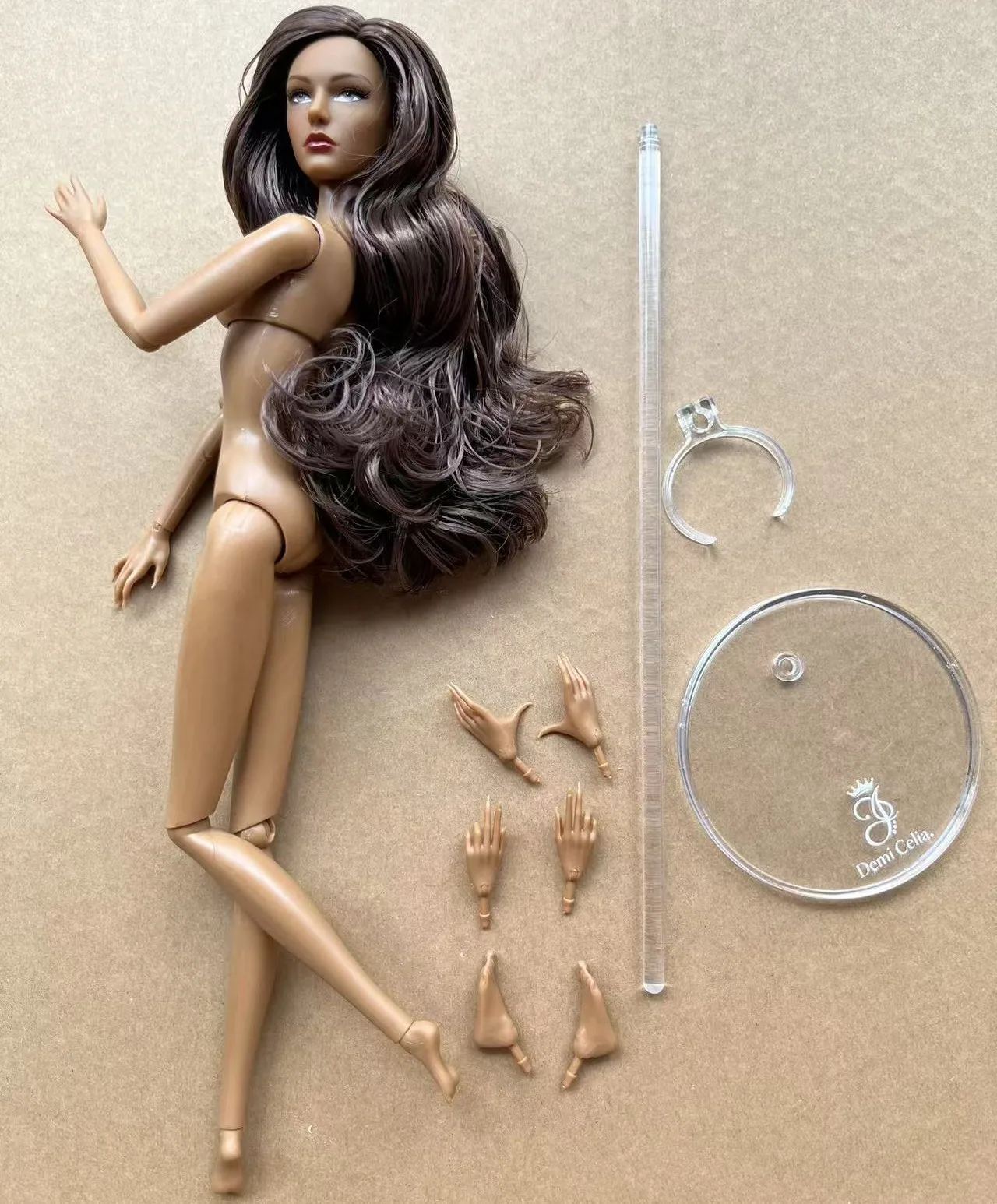 1/6 Female Super Model DC Doll Head Body Figure With Good Makeup Heads With 2 Pairs Hands 1 Feet and Clear Doll Stands