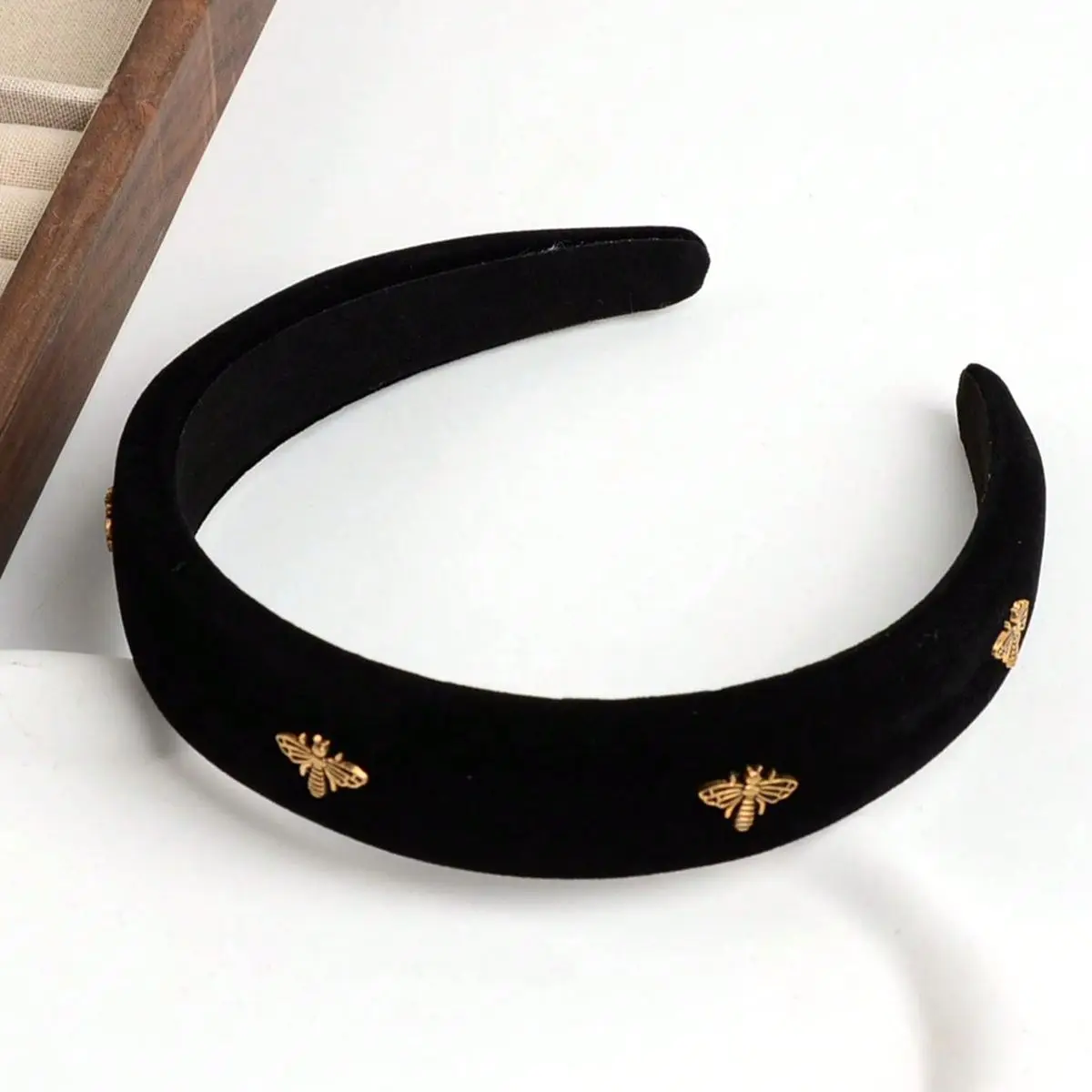 Little Bee Black Velvet Headband for Women, Autumn and Winter, High-End Feel, High Cranial Pressure Headband, Face Washing Headband, Headwear, Hair Accessory - view 5