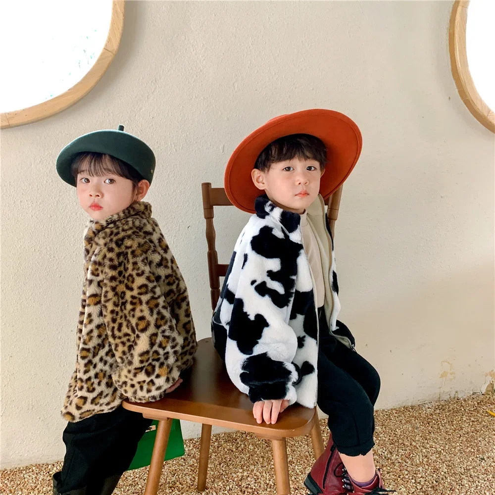 Coat Korean Childrens Clothing Autumn Winter Girls Boys Children Loose Stand Collar Simple Leopard Print Sweater 2024