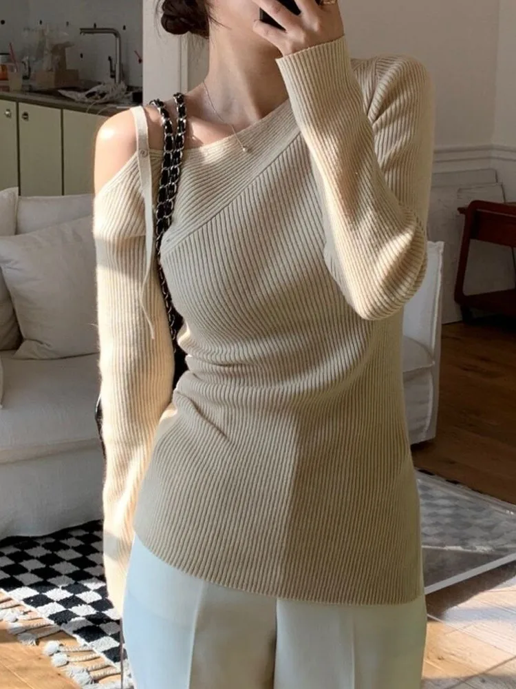 Chic Autumn Winter New Style Shoulder Bared Irregular Long Sleeve Knitted Sweater Women's Unique Design Pure Desire Trendy Top