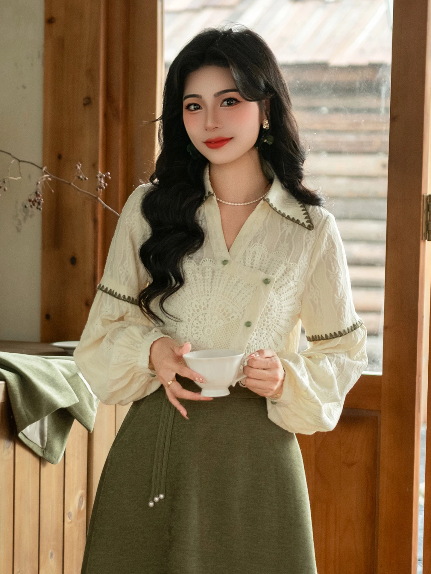 Camisa de Manga Larga para Mujer con Textura Tejida Retro, Estilo Elegante y Entallado, Cuello en V, Abotonada, Informal, a l...