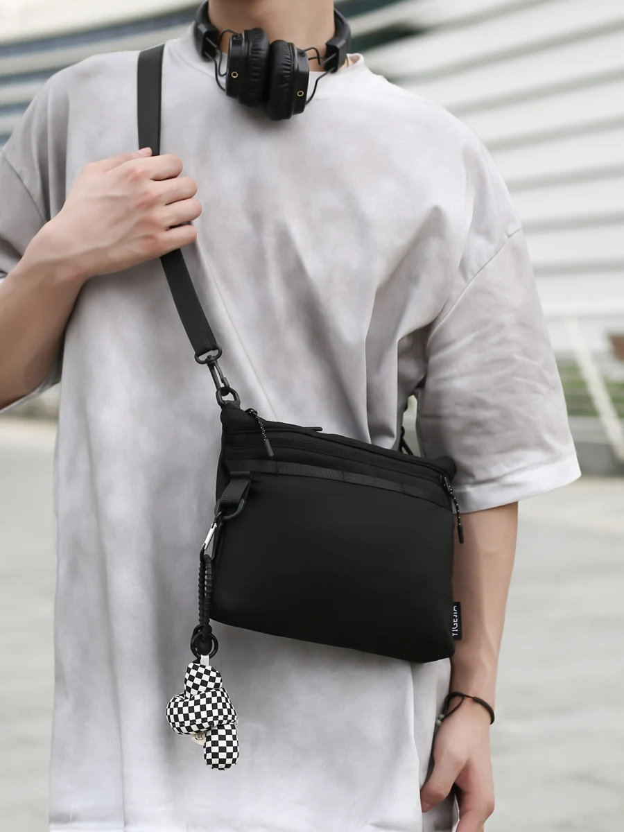 

Youth Men's Casual Sports Faion Versatile Small Crossbody Bag Durable Nylon Material Zipper Closure Soft Handle Comfortable