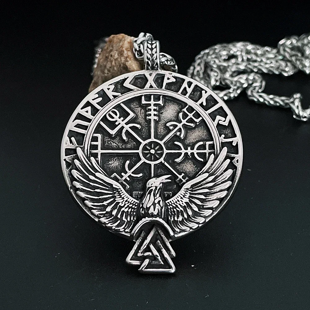 

Men Vintage Vegvisir Viking Necklace Stainless Steel Nordic Odin Crow Pendant Amulet Viking Rune Necklace Jewelry Wholesale