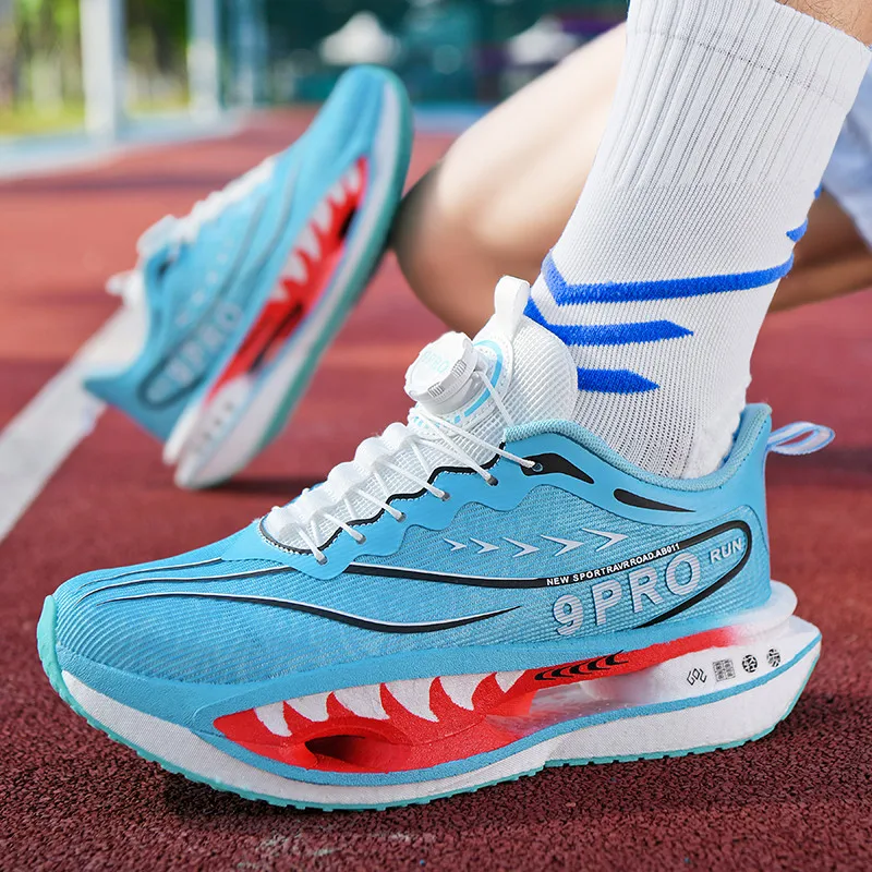 

Men's shock-absorbing carbon plate sports shoes - fashionable outdoor anti-slip jogging shoes, suitable for hiking and trekking