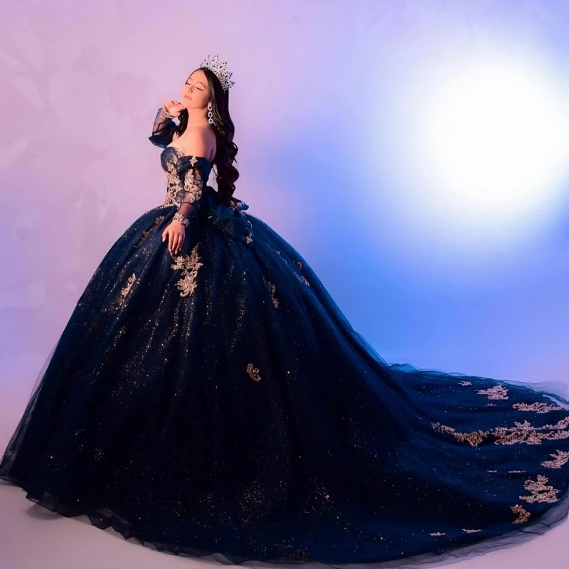 الأزرق الداكن لامعة فساتين Quinceanera قبالة الكتف الذهب زين الدانتيل الخرز القوس مشد تول حفلة عيد ميلاد الحلو 16 فستان سترة