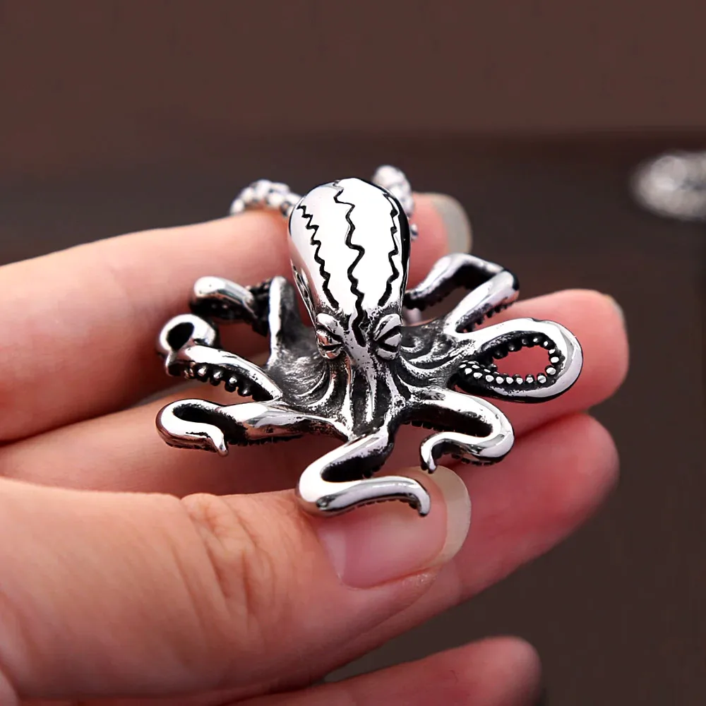 Retro 3D Octopus Tentacle Pendant Gothic Hip Hop Stainless Steel Accessory Mens Classic Deep Sea Animal Necklace Fashion Jewelry