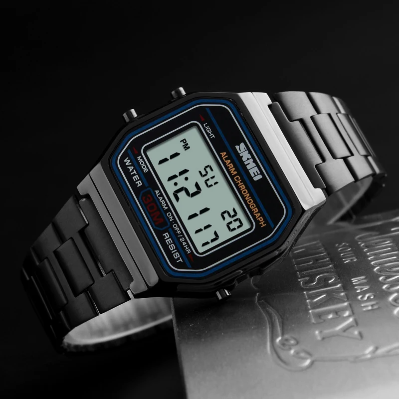 Skmei Luxury Sport Digital Wristwatch Men Stainless Steel Chrono Top Brand Watches Back Light Display 3Bar Waterproof Reloj Hom