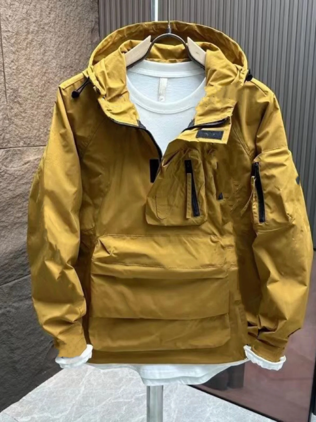 YIYJANGDE New Trendy Brand Men's Loose Fit Waterproof Workwear Jacket with Multiple Pockets And Hood Standard Edition