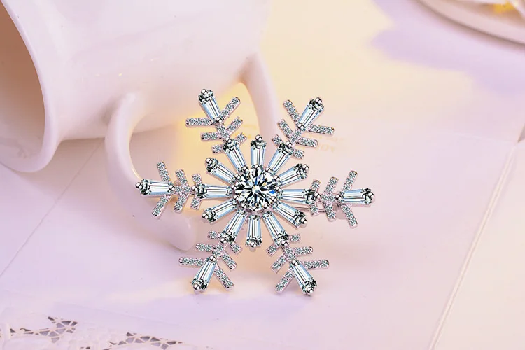 Fashion solid  925 Sterling Silver jewelry CZ Crystal Big Snowflower Brooches For Women Wedding Clothing Bag Elegant Brooch Pins