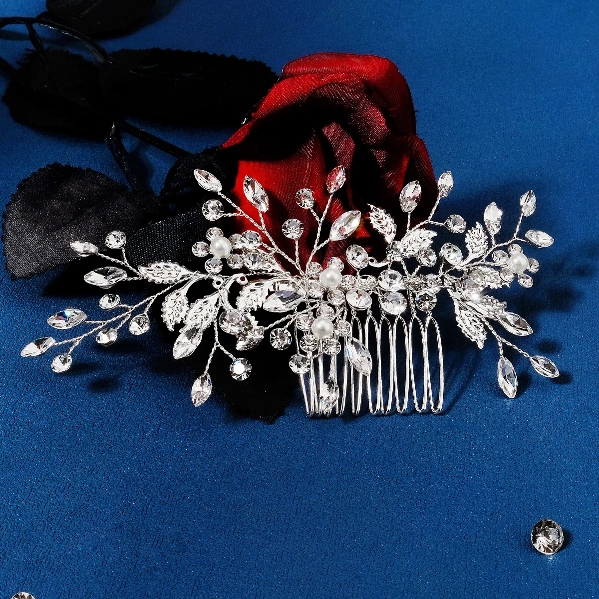 Neuer Haarkamm aus Silberlegierung, handgefertigte Perlen, Strasssteine, modischer Metall-Kopfschmuck, elegantes Haarschmuck-Accessoire für Frauen – Detail 12