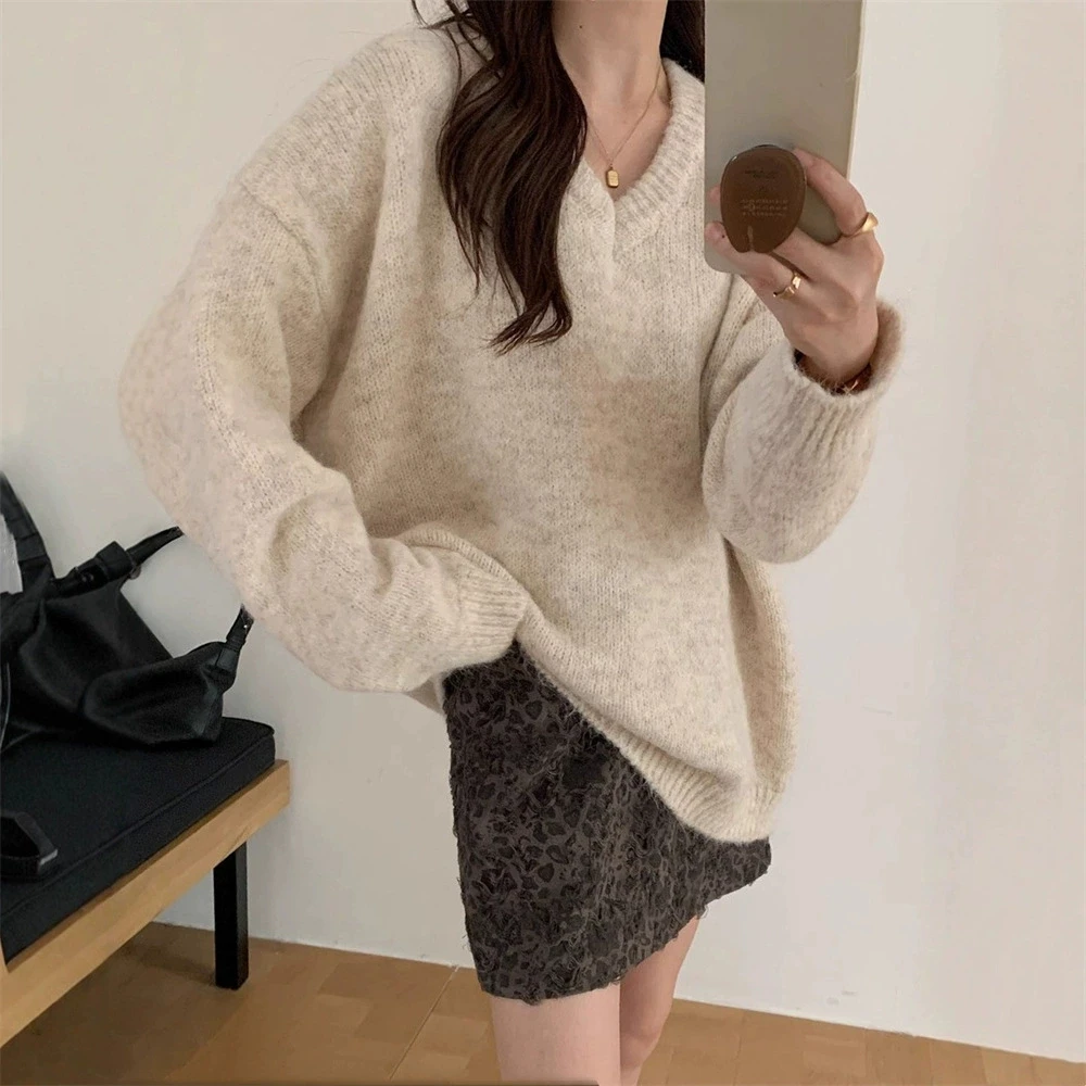 

2025 осенне-зимний женский новый ленивый стиль, простой пуловер с v-образным вырезом, свободный вязаный свитер, топ