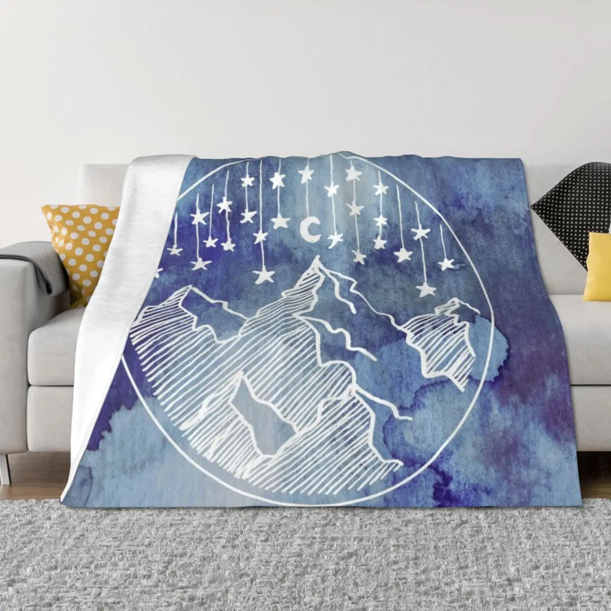 

Watercolor Mountains and Stars Throw Blanket decorative Flannel Fabric for babies Retros Blankets