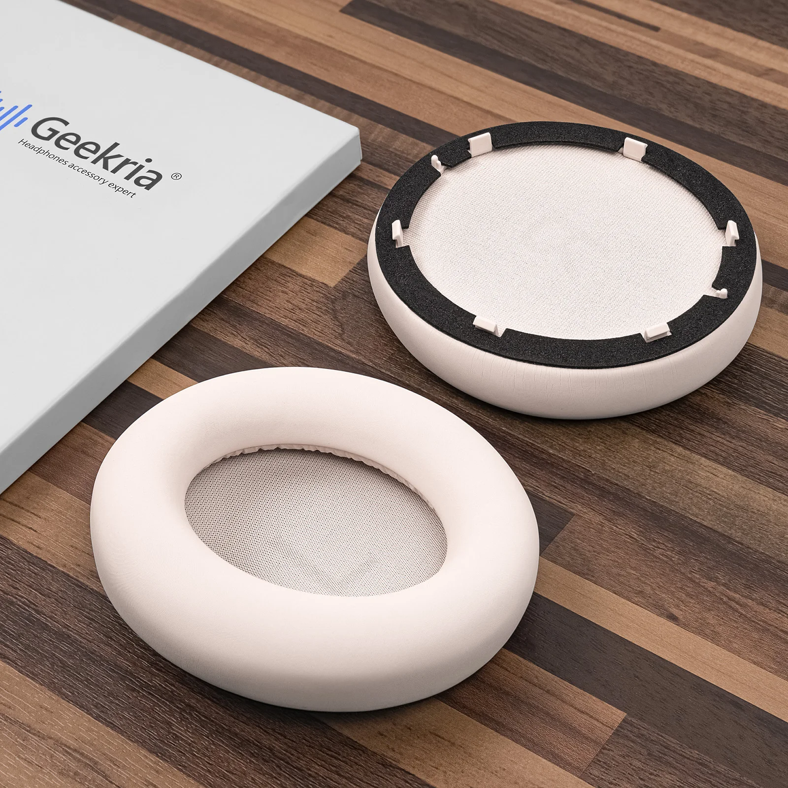 Almohadillas de repuesto Geekria QuickFit para auriculares Anker Soundcore Space One, almohadillas para auriculares