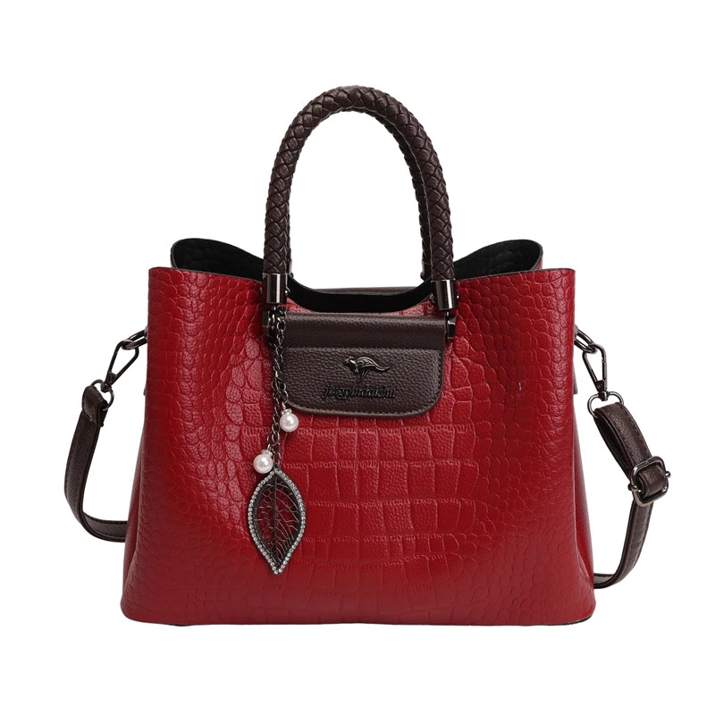 vintage-stylish-designer-diaper-bag-for-women-elegant-minimalist-leather-crossbody-bag-luxury-classic-tote