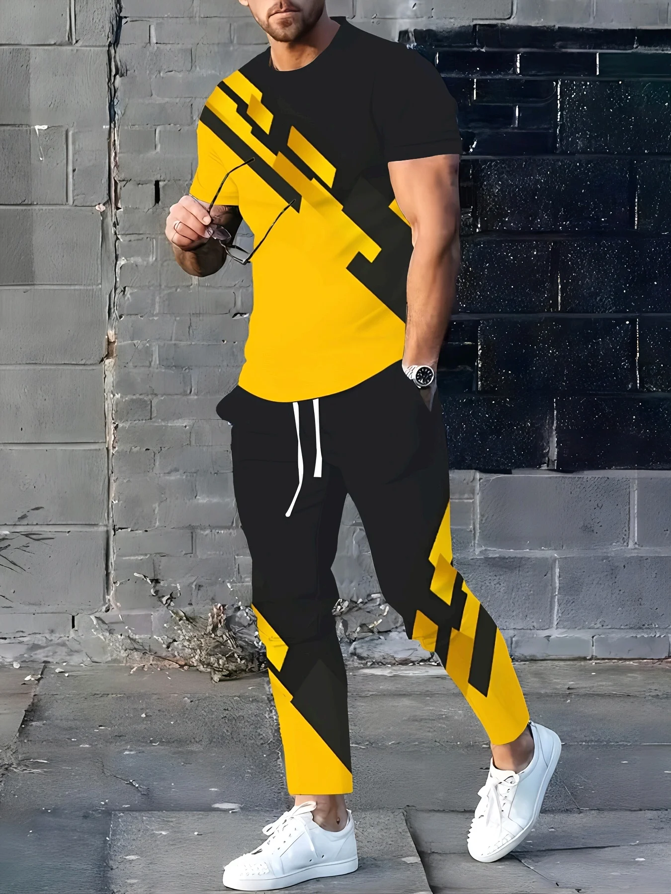 

The 2025 summer new men's suit is a casual simple breathable and lightweight outdoor men's wear with color blocks