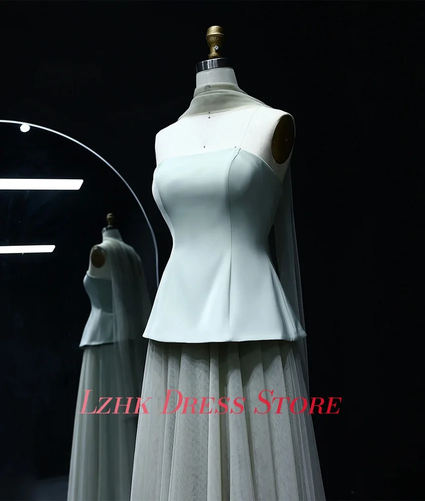 Abito da sera con nastri a trapezio in organza grazioso personalizzato Abiti da cerimonia su misura senza maniche senza spalline di alta qualità