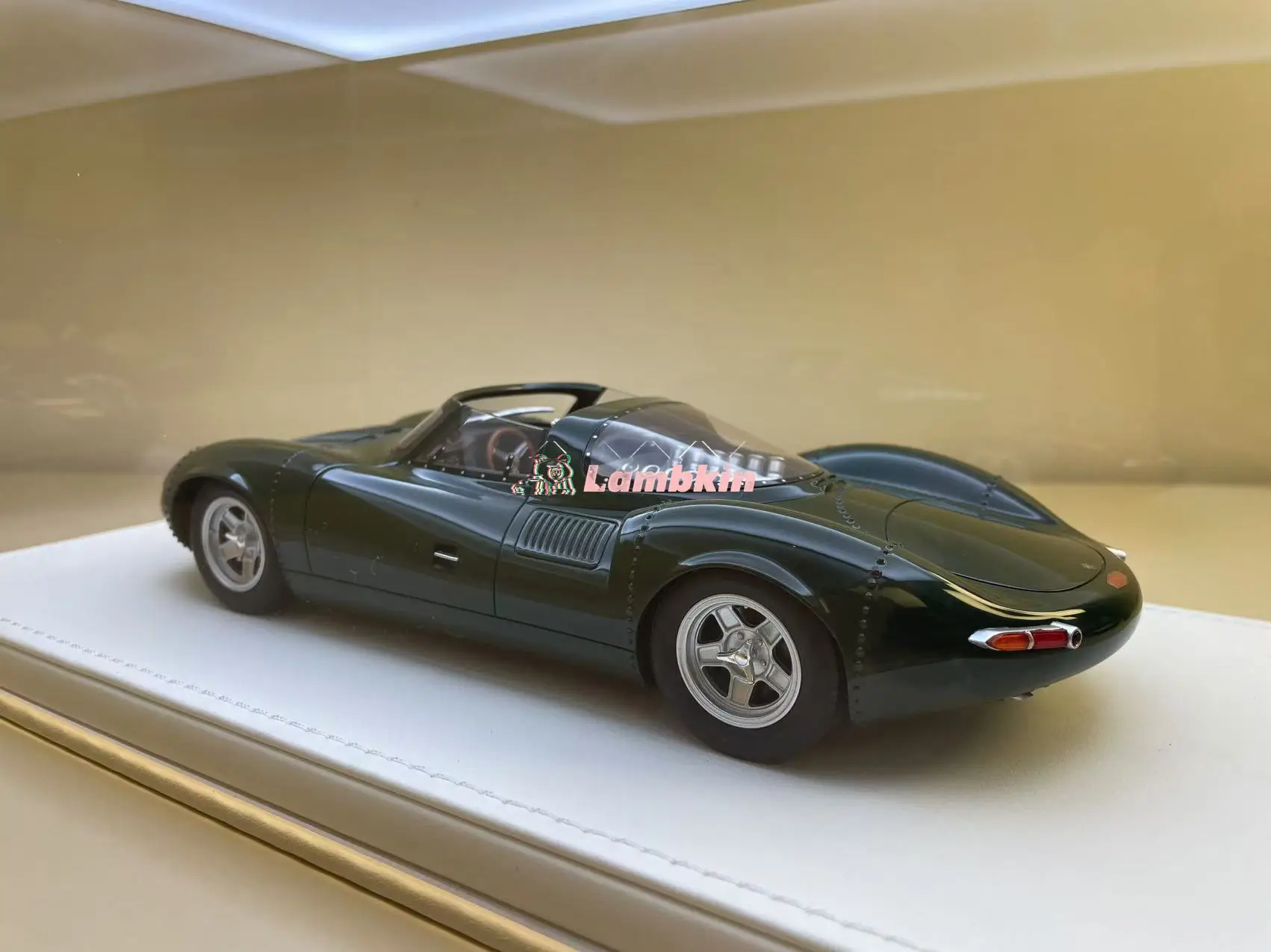 New Arrival GT Spirit 1:18 jaguar XJ13 Limited to1500 pics Simulation Resin Car Model Collection Birthday Gift