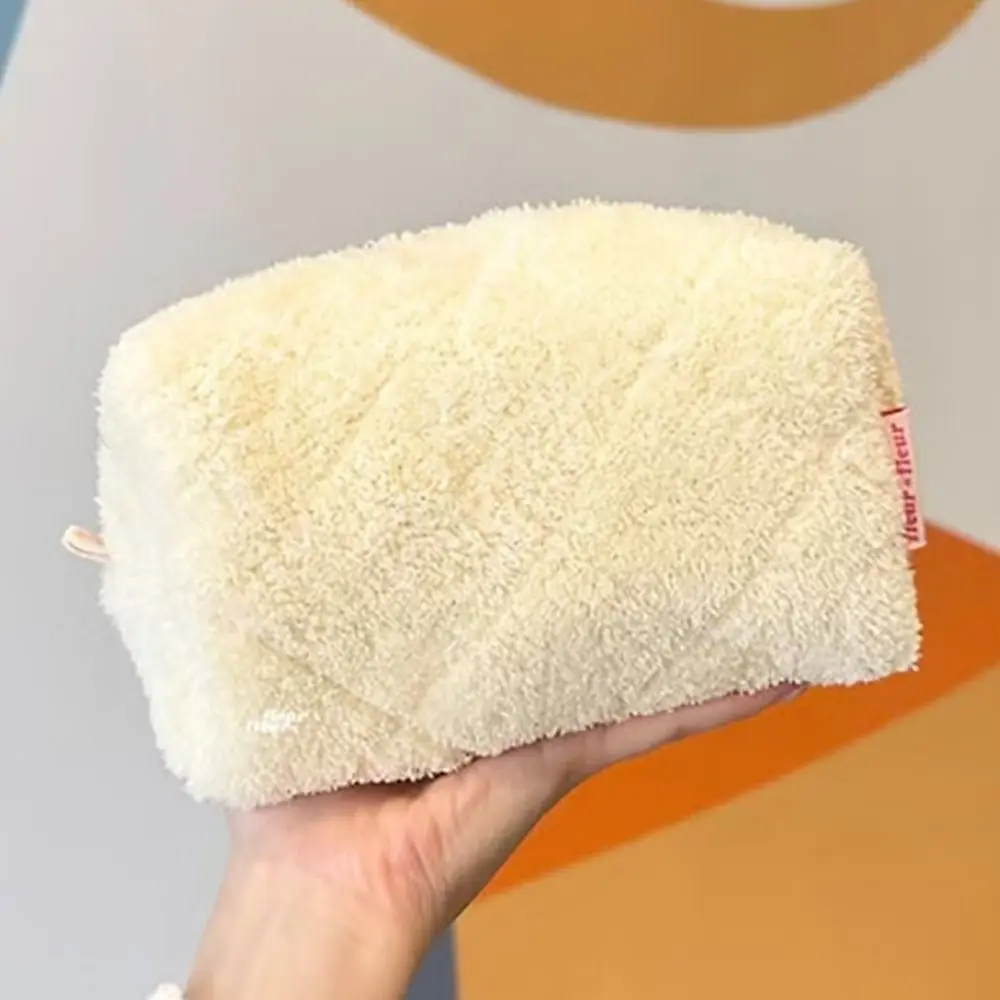 Bolsa de cosméticos de gran capacidad, bolsa de aseo de diseño portátil de Material de felpa, bolsa de maquillaje de estilo Kawaii de Color puro, organización de artículos de tocador