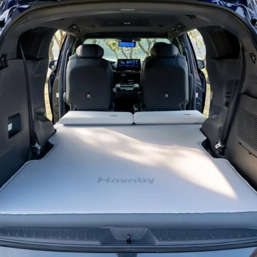 

Надувной матрас для автомобиля Toyota Sienna: полностью пенополиуретановый, для заднего сиденья минивэна, с клиновидным основанием, полностью плоский, со встроенным насосом