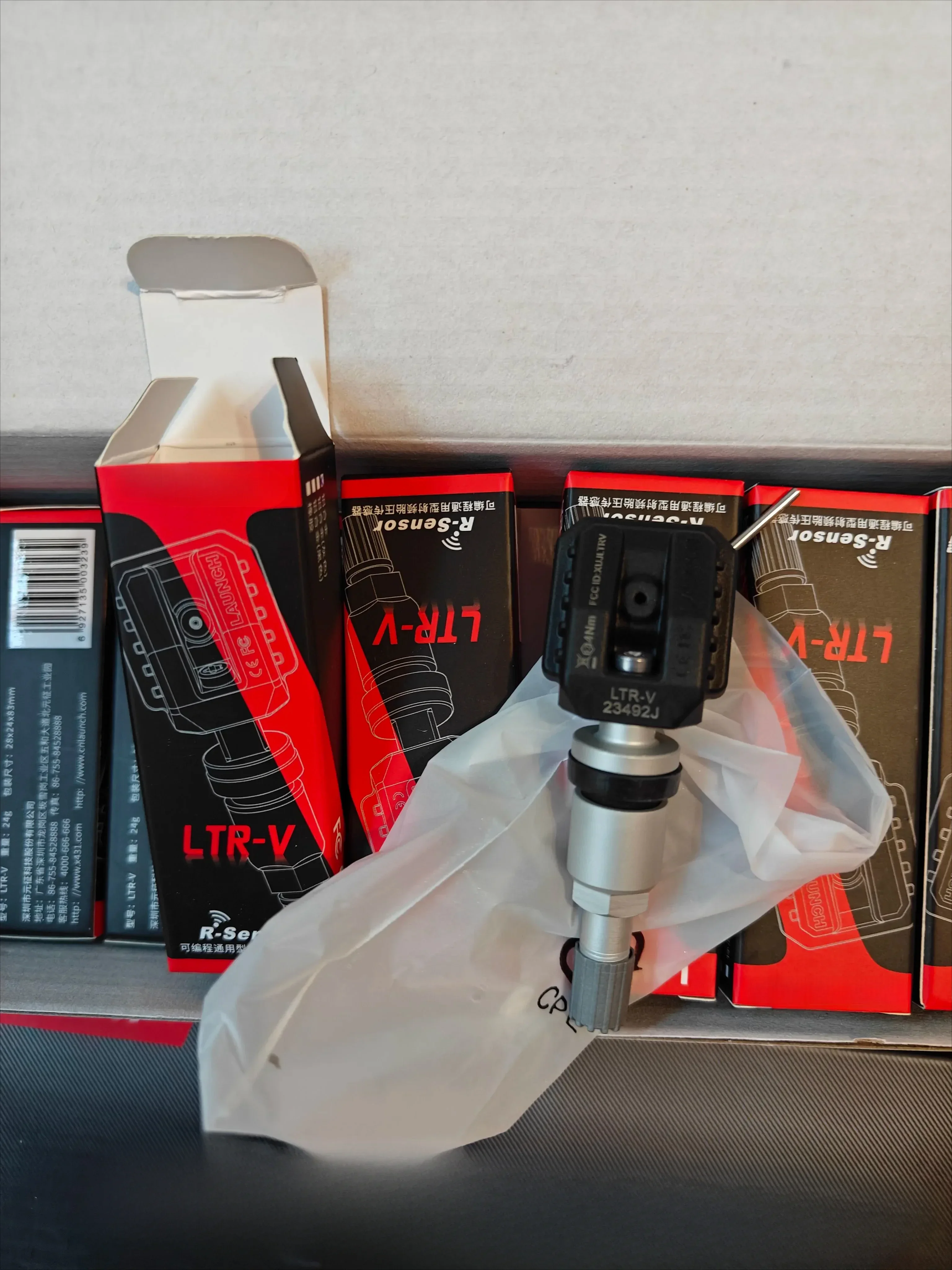 CRT501 Vehicle Tire Pressure Learning Programming Matching Instrument LTRV Original Chip Fifth Generation Sensor