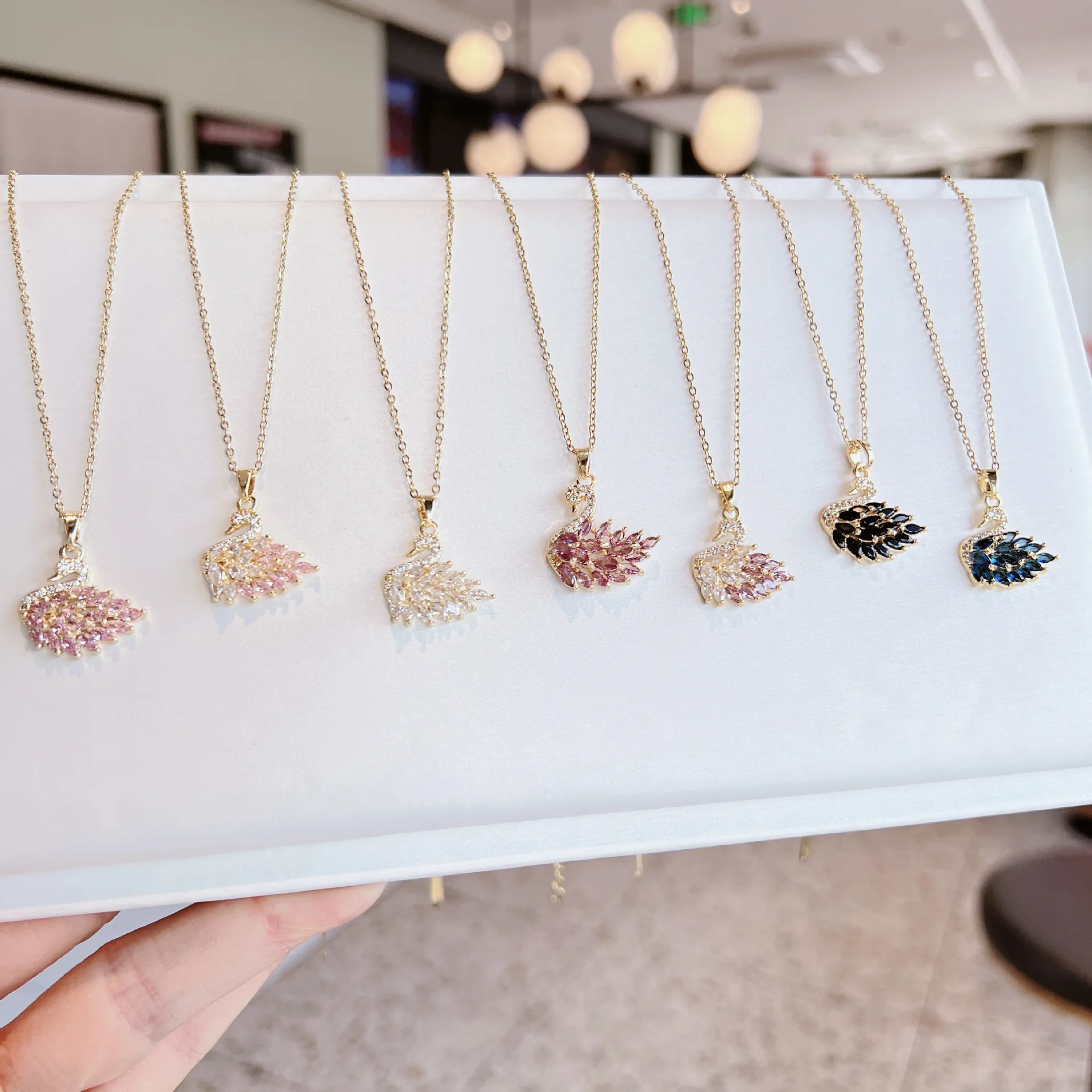 Luxury Multi-color Crystal Swan Pendant Necklace, 14K Gold Plated Chain with Gradient Cubic Zirconia, Elegant Dainty Clavicle Necklace for Women, Perfect for Daily Office, Casual Outfit and Business Attire