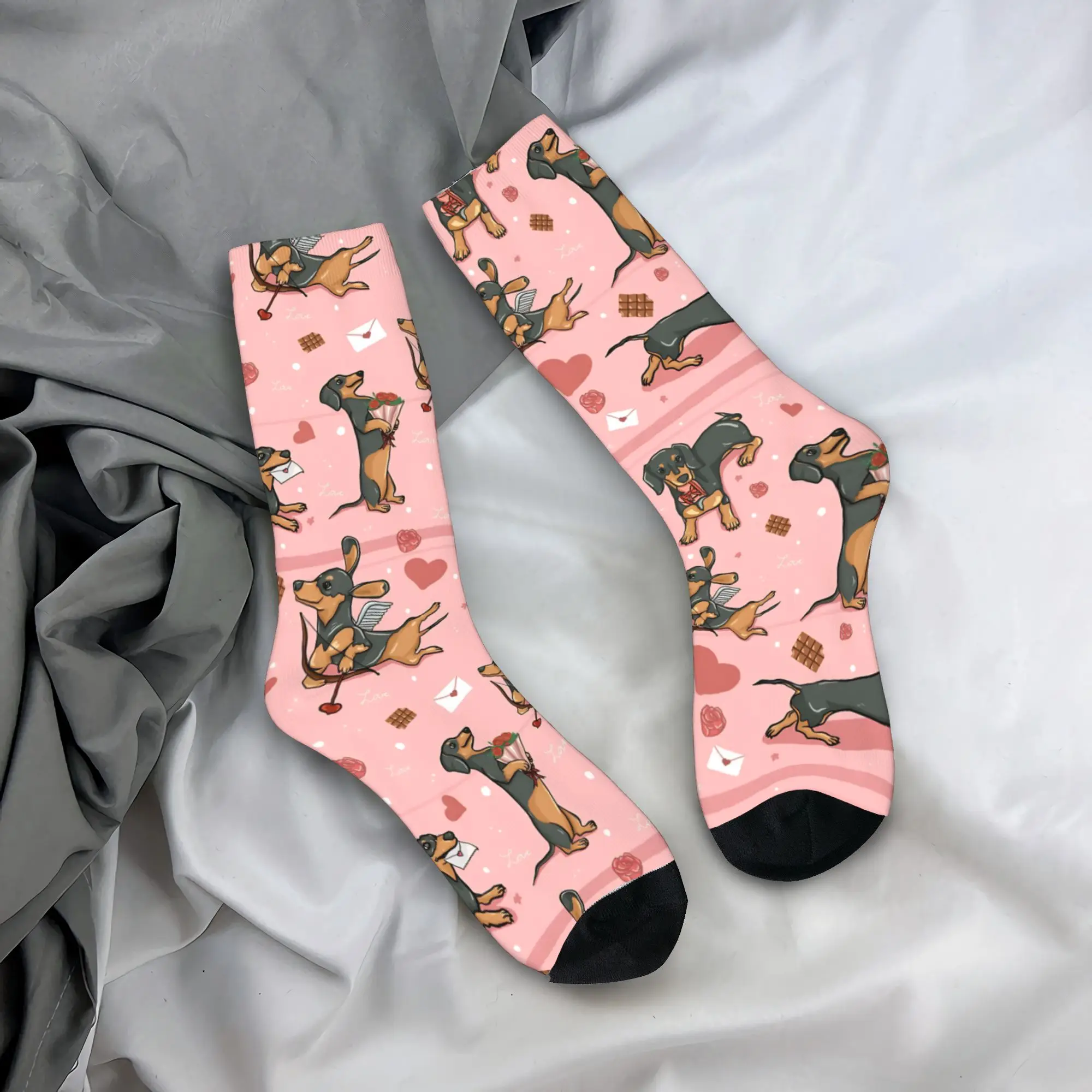 

Valentine's Day Dachshund in Love Socks Graphic Stockings Anti Skid Men's Socks Medium Soft Winter Modern Outdoor Socks