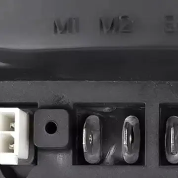 Electric Motor Controller CL7011418 1212P2502 24V 90A for Golf Cart Drive System Improved Power Delivery and Direction Control