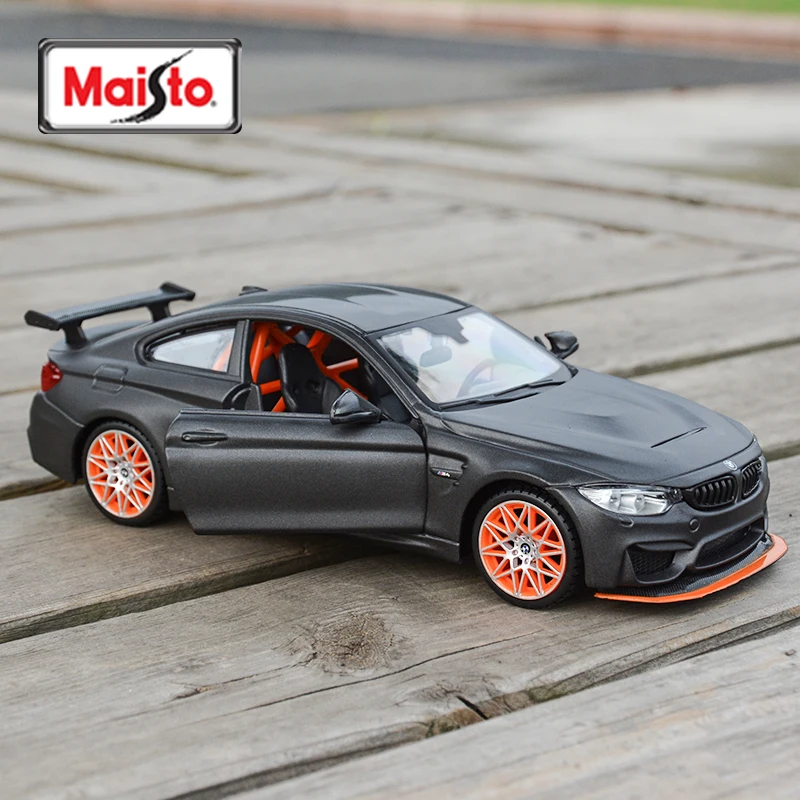 Maisto 1:24 BMW M4 GTS Alloy Sports Car Model Diecasts Metal Racing Vehicles Car Model Simulation Collection Childrens Toys Gift