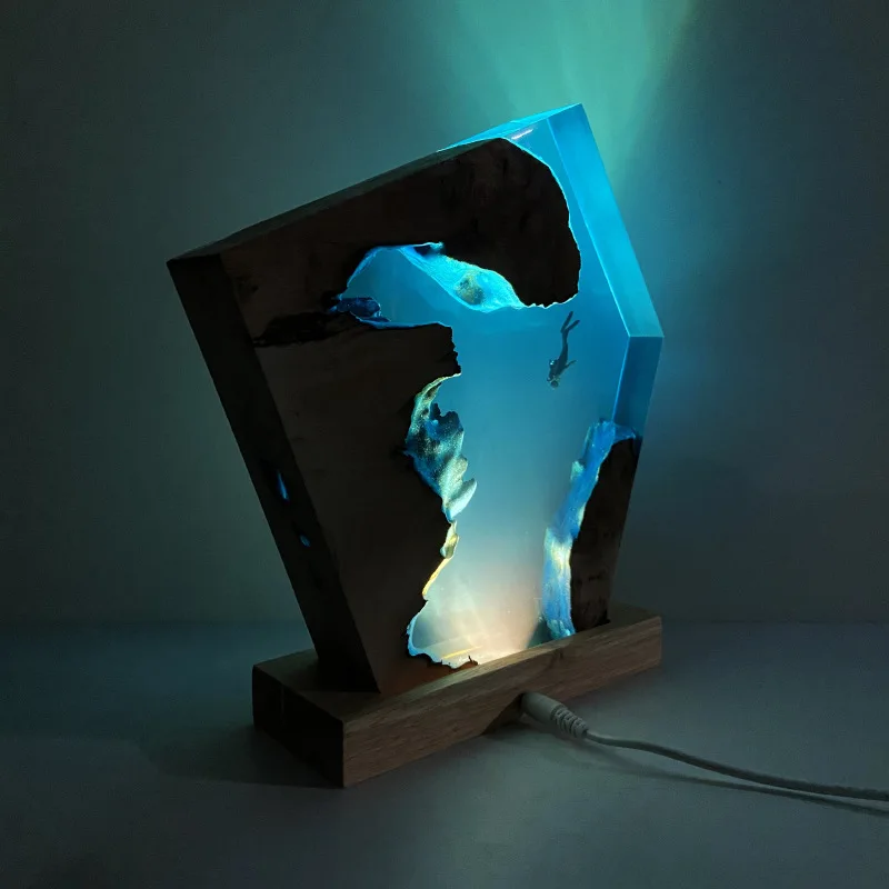 Ocean Series Solid Wood Resin Luminous Ornament with Atmosphere Home Decoration Crafts Christmas Festival Creative Gifts