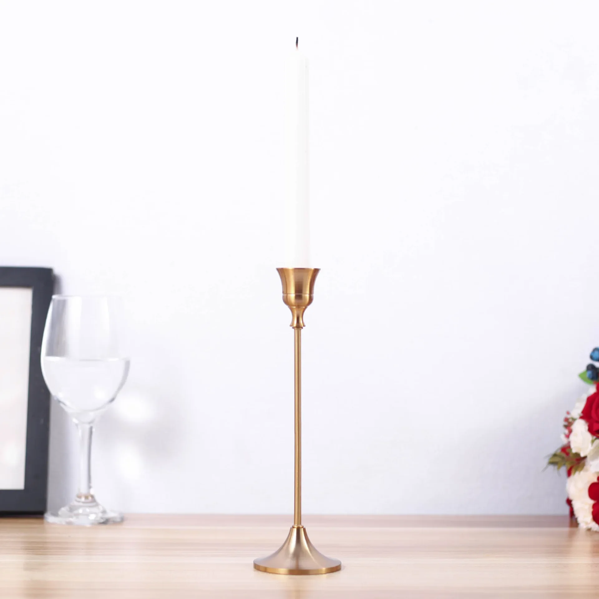 z Fashion Design Modern Dinner Wedding Copper Color Matte Round Bottom Metal Candle Holder