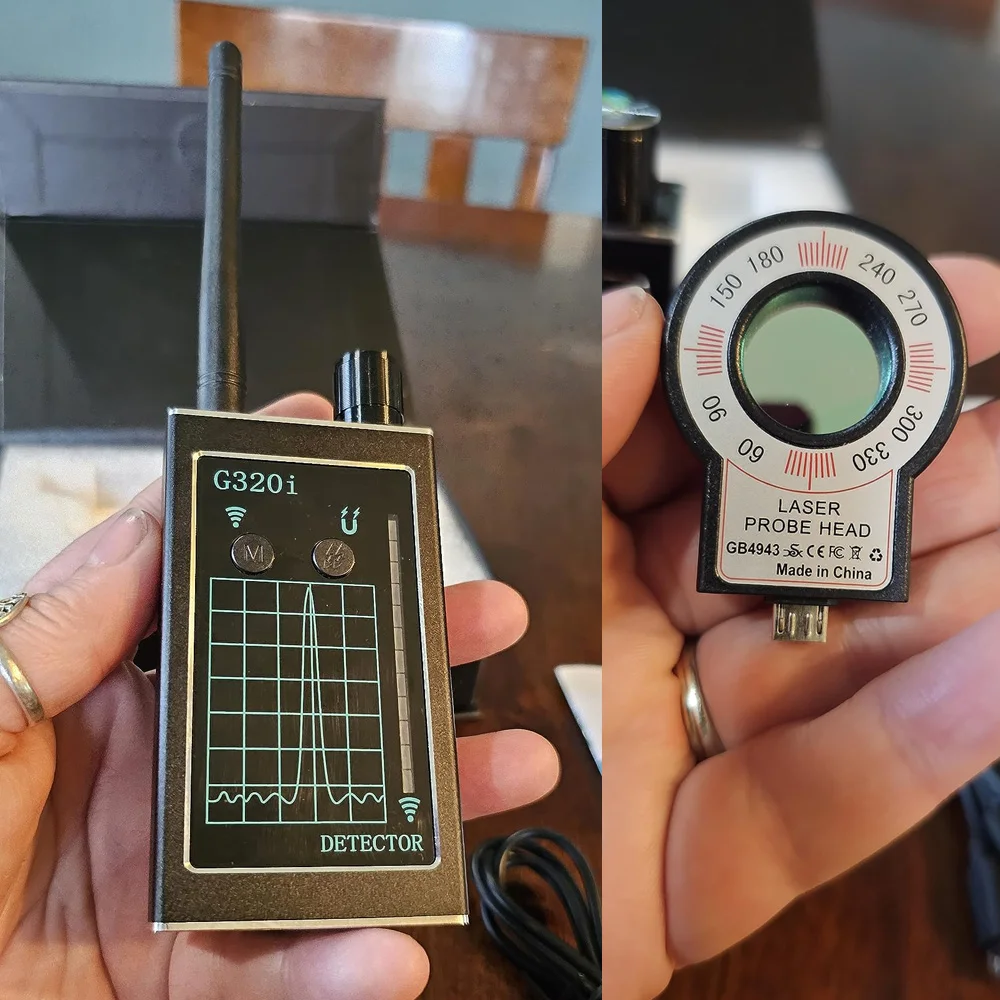 

Portable All-in-One Anti-Spy Hidden Device Detector, Hidden Camera/GPS Tracker/Wireless Bug & Radiation for Personal/Business