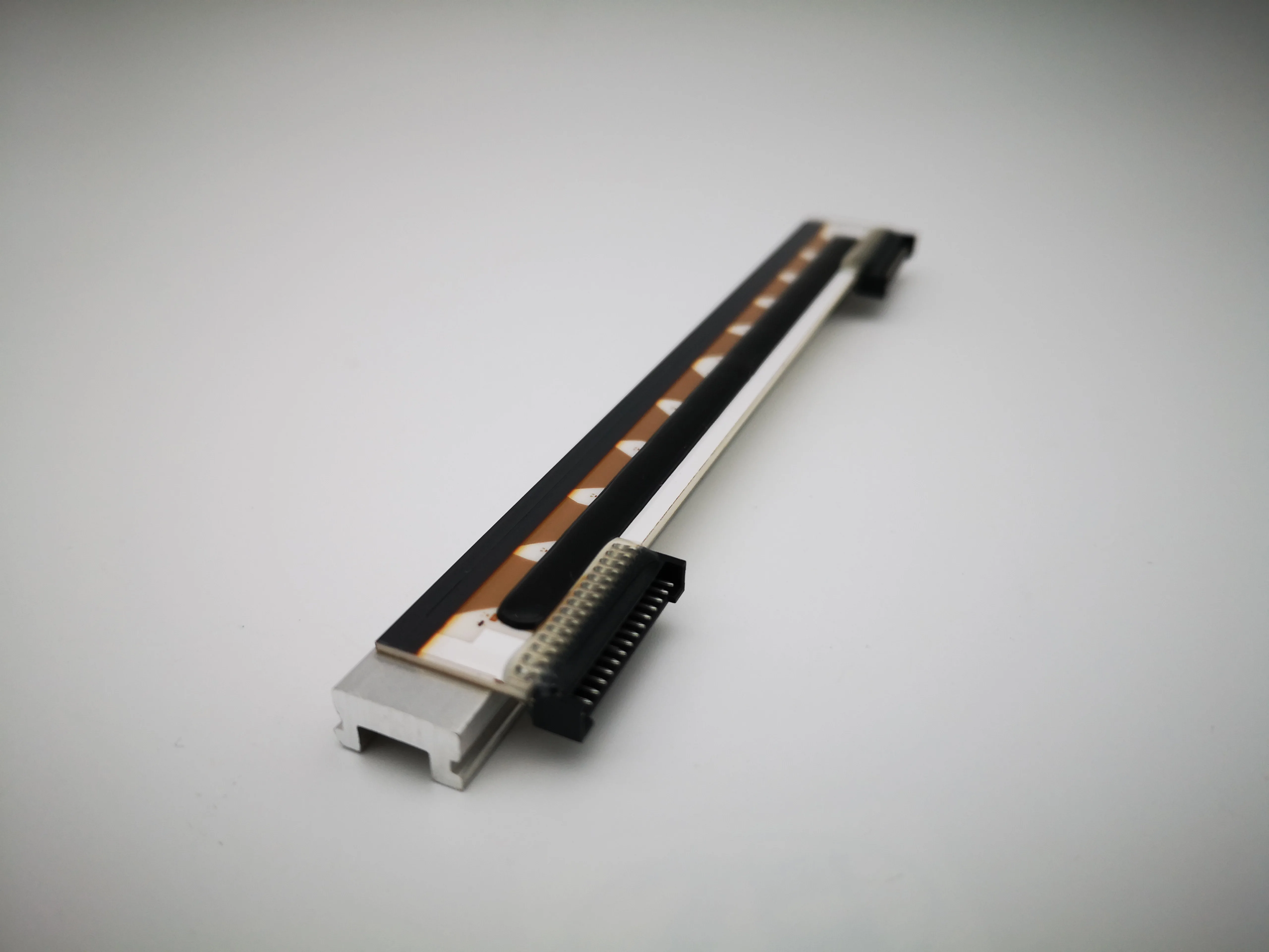 

GX420d 203dpi для печатающей головки этикеток zebrathermal GX420d 203dpi, печатающей головки штрих-кода