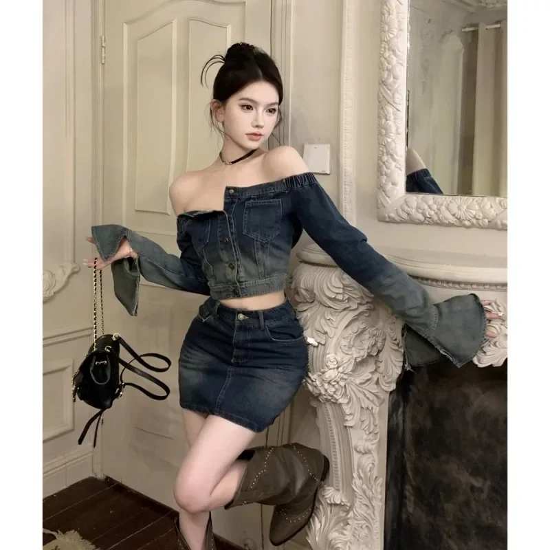 Sweet Hot Girl Retro Suit Women's Autumn Off Shoulder Long-sleeved Denin Shirt Top Wrapped Hip Mini Skirt Fashion Two-piece Set