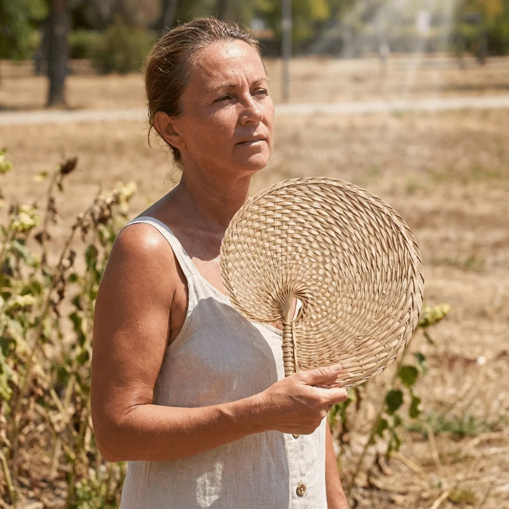 Anti-Mosquito Hand-woven Palm-Leaf Fan Lightweight Portable Handmade Woven Straw Fans Chinese Style Durable Summer Cooling Fan