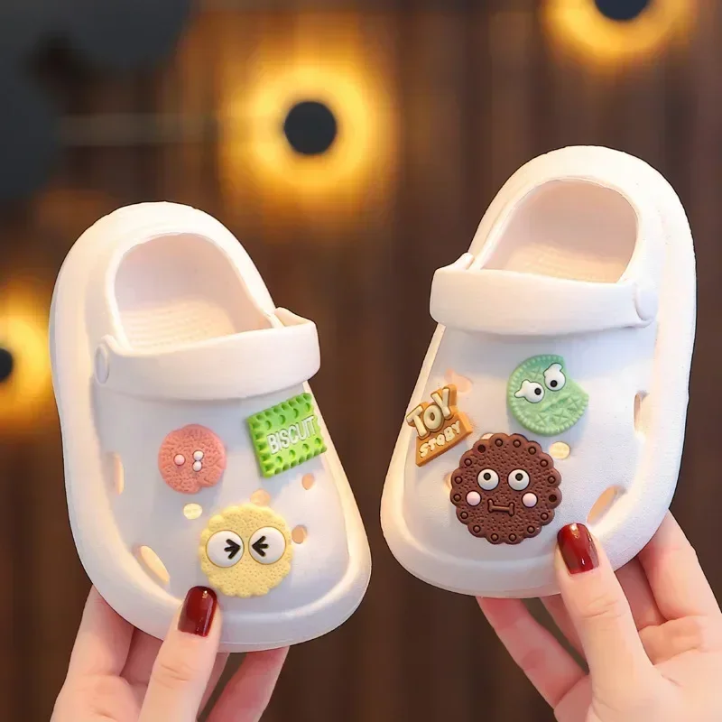 2026 Children Girl Boy Mules Clogs Kids Summer Crock Candy Garden Beach Slippers Cave Hole Baby Shoes for Girls Boys view 3