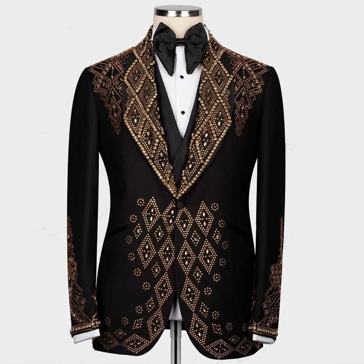

Мужской костюм с бриллиантами для свадьбы, 3-х предметный комплект, блестящий пиджак с кристаллами и бисером, формальный, приталенный, на заказ.