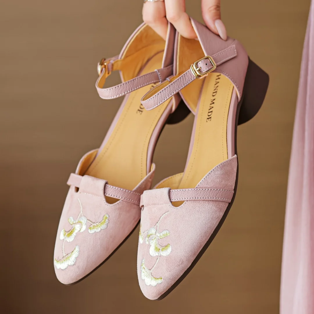 Women\'s natural suede leather New Chinese style embroidery ankle strap flats sandals 2024 summer new plus size 34-41 shoes woman